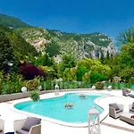 La Ginestra Hotel
