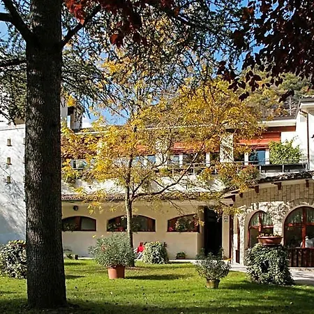 La Ginestra 3*